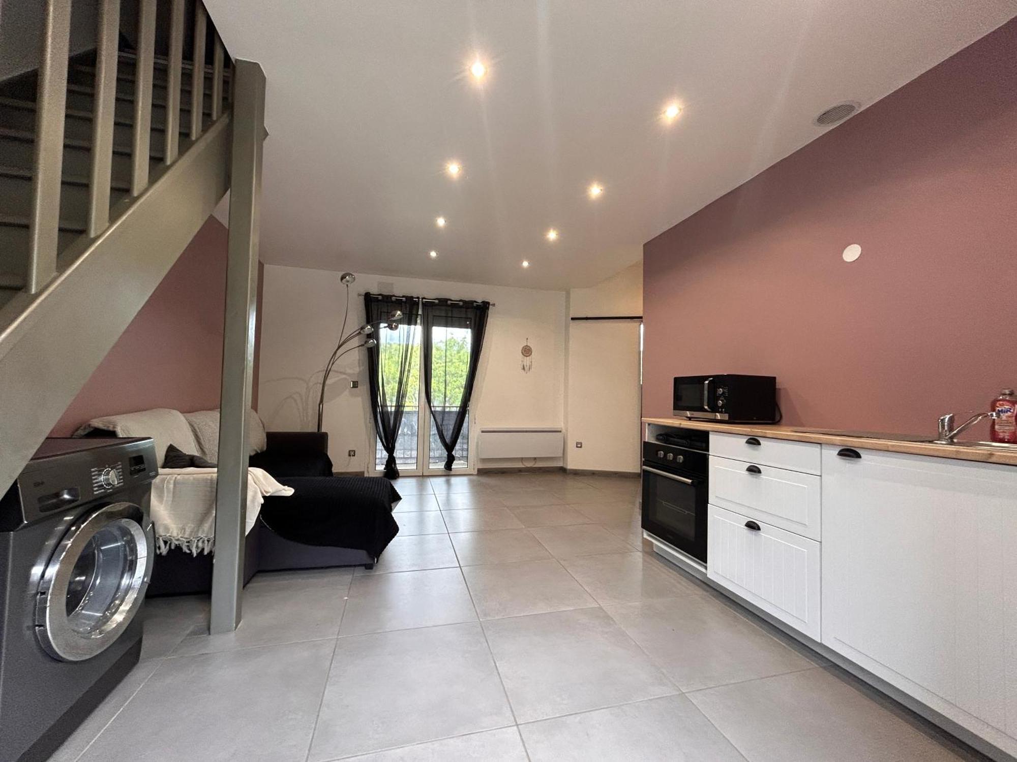 Petite Maison Studio Tout Confort Cosy Givors Autoroute Et Gare Apartment ภายนอก รูปภาพ